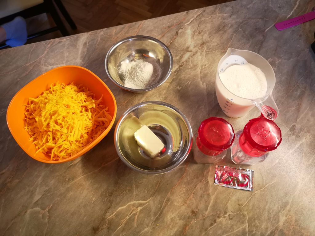 Nacho cheese dip 1 img 20180922 134113 Nacho cheese dip