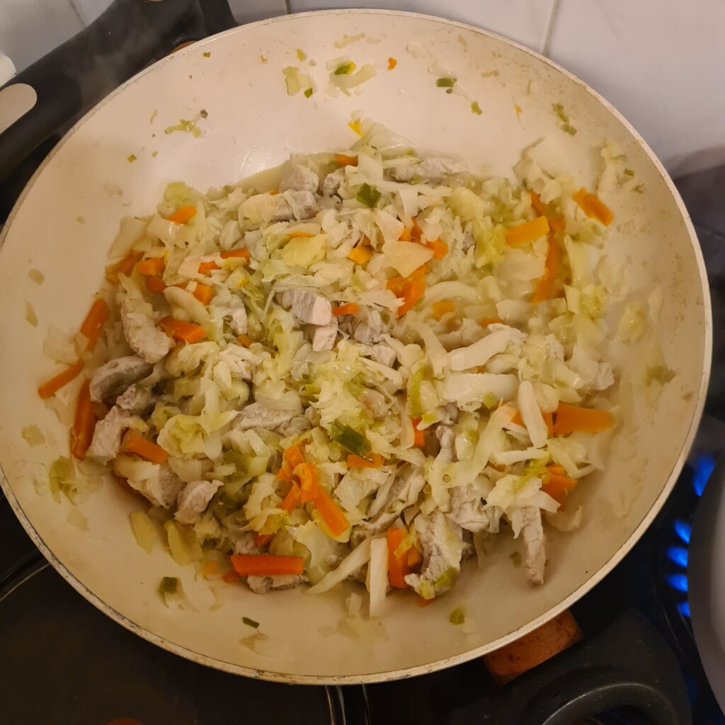 Jakisoba (焼きそば) 3 20201018 165644 Jakisoba (焼きそば)